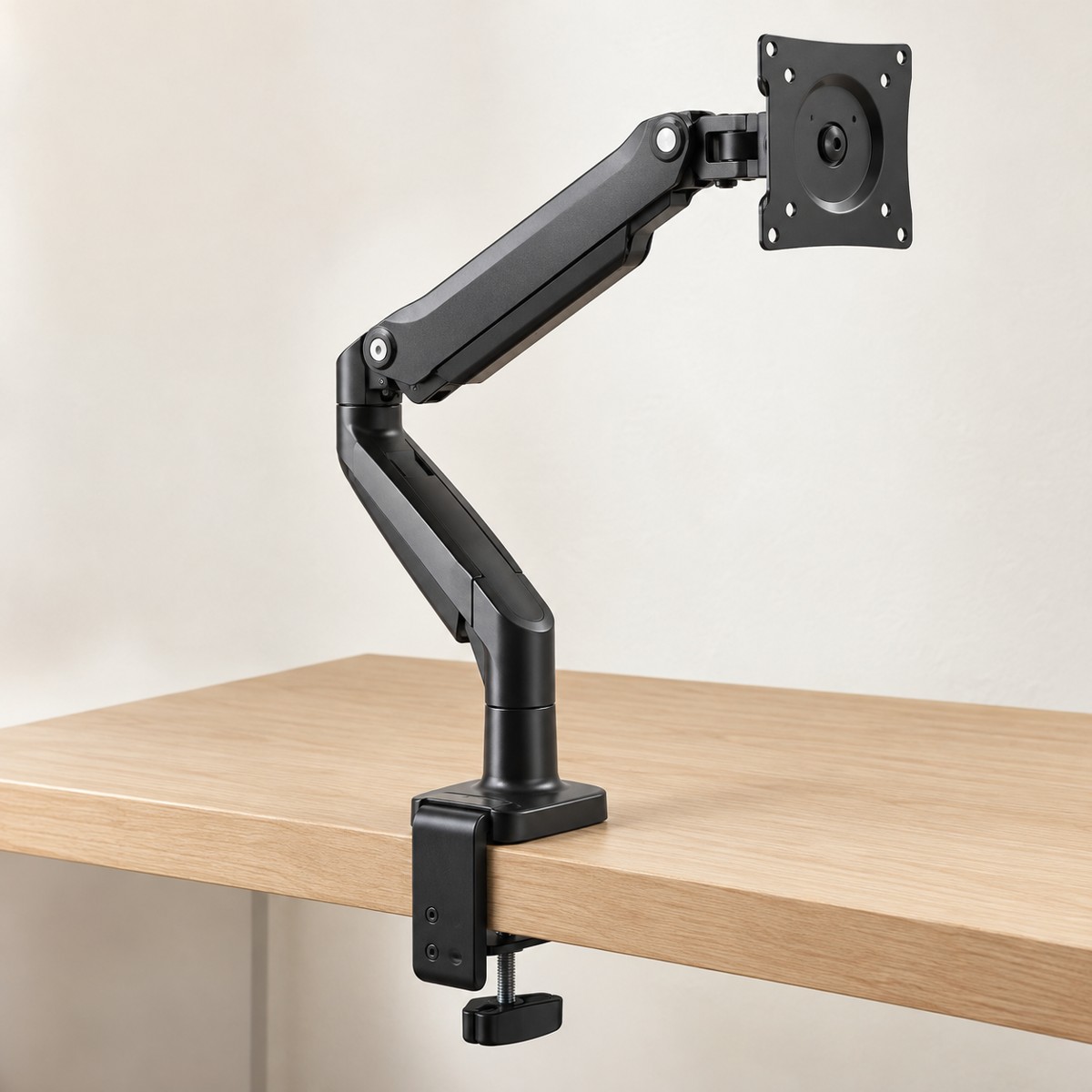 Single Gas Spring Monitor Arm 17–32 Inch | Full Motion