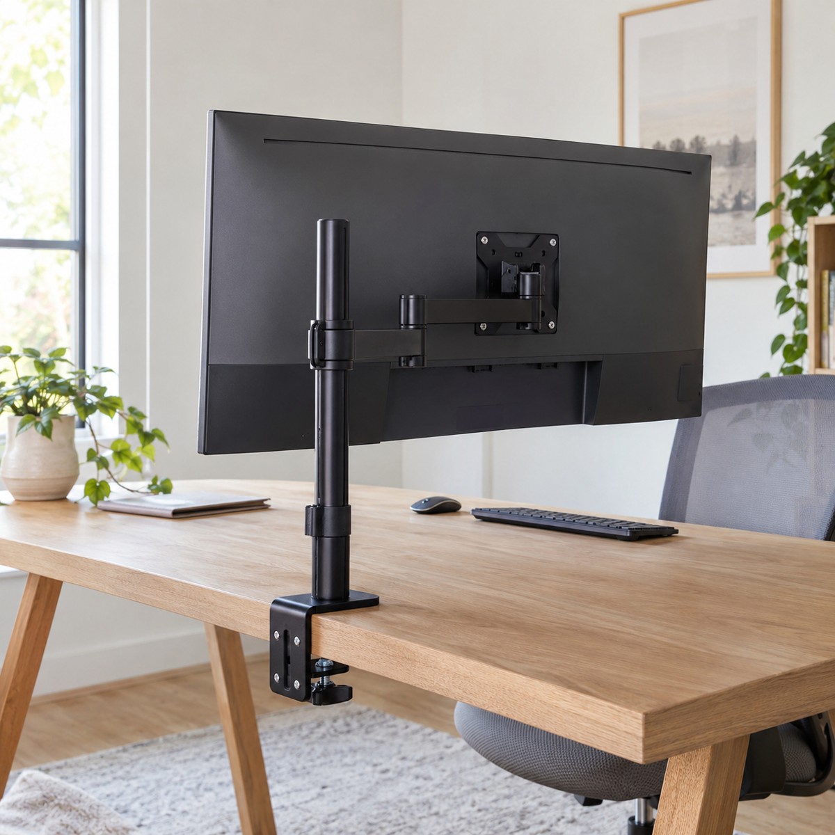 Single Monitor Arm 17–32 Inch — view 2